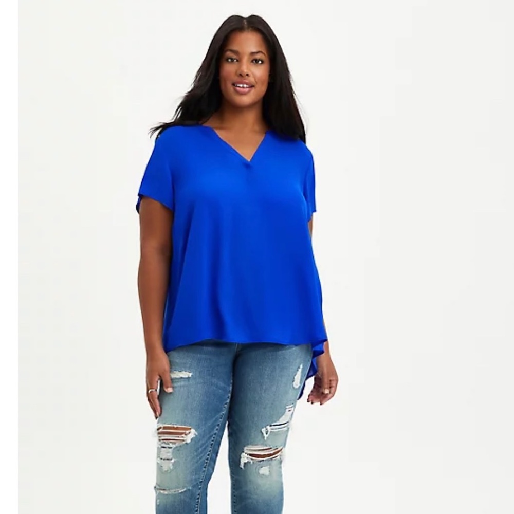 Torrid size 2X, SHORT SLEEVE GEORGETTE PULL OVER NWT.